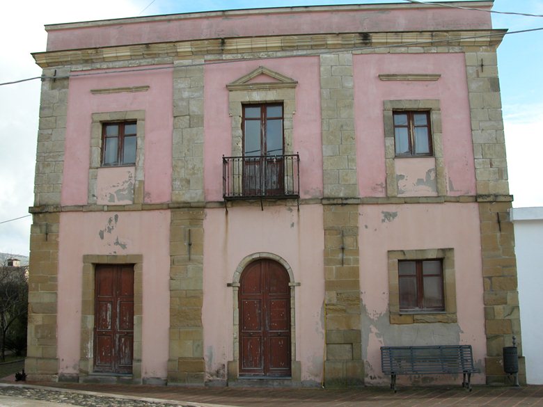 Restauro di un edificio storico di Tuili, Medio Campidano denominato "Villa Pitzalis"