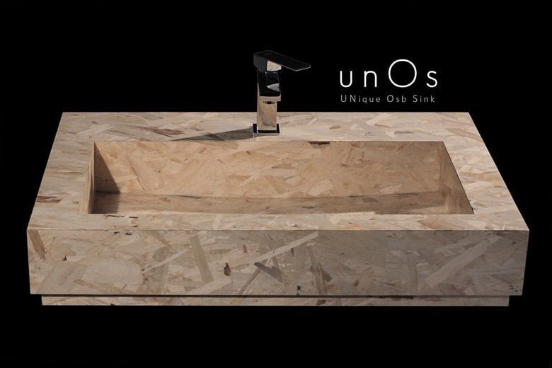 Bagno low-cost in OSB