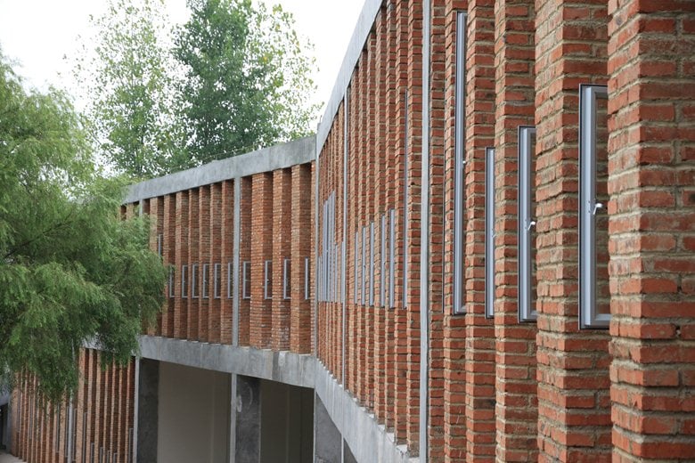 Tongjiang Recycled Brick School