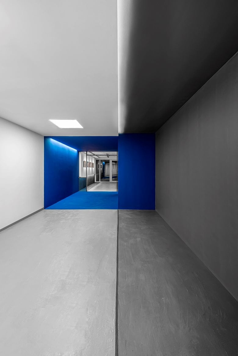 Blue Cube Office 