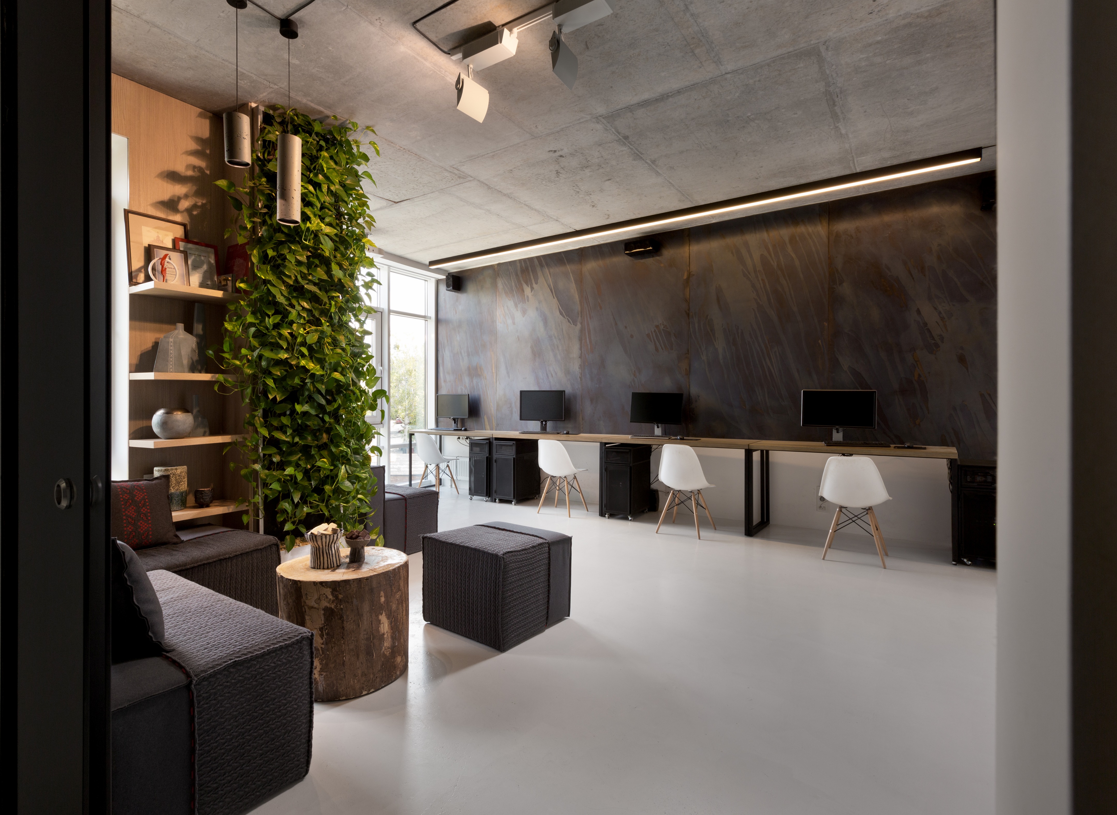 Inside Yakusha Design minimalist office interior | Yakusha Design