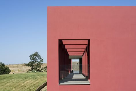 The Aqueduct | Tunnel House