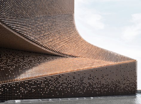 Rus porno filmlari: 7-sinf qizlari sinfda sikishadi