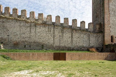 127_Percorsi e sistemazioni interne al Castello di Este