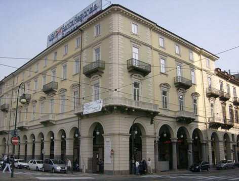 Restauro conservativo facciata Hotel Dock Milano a Torino