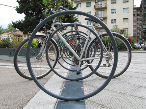 one circle, two bikes!