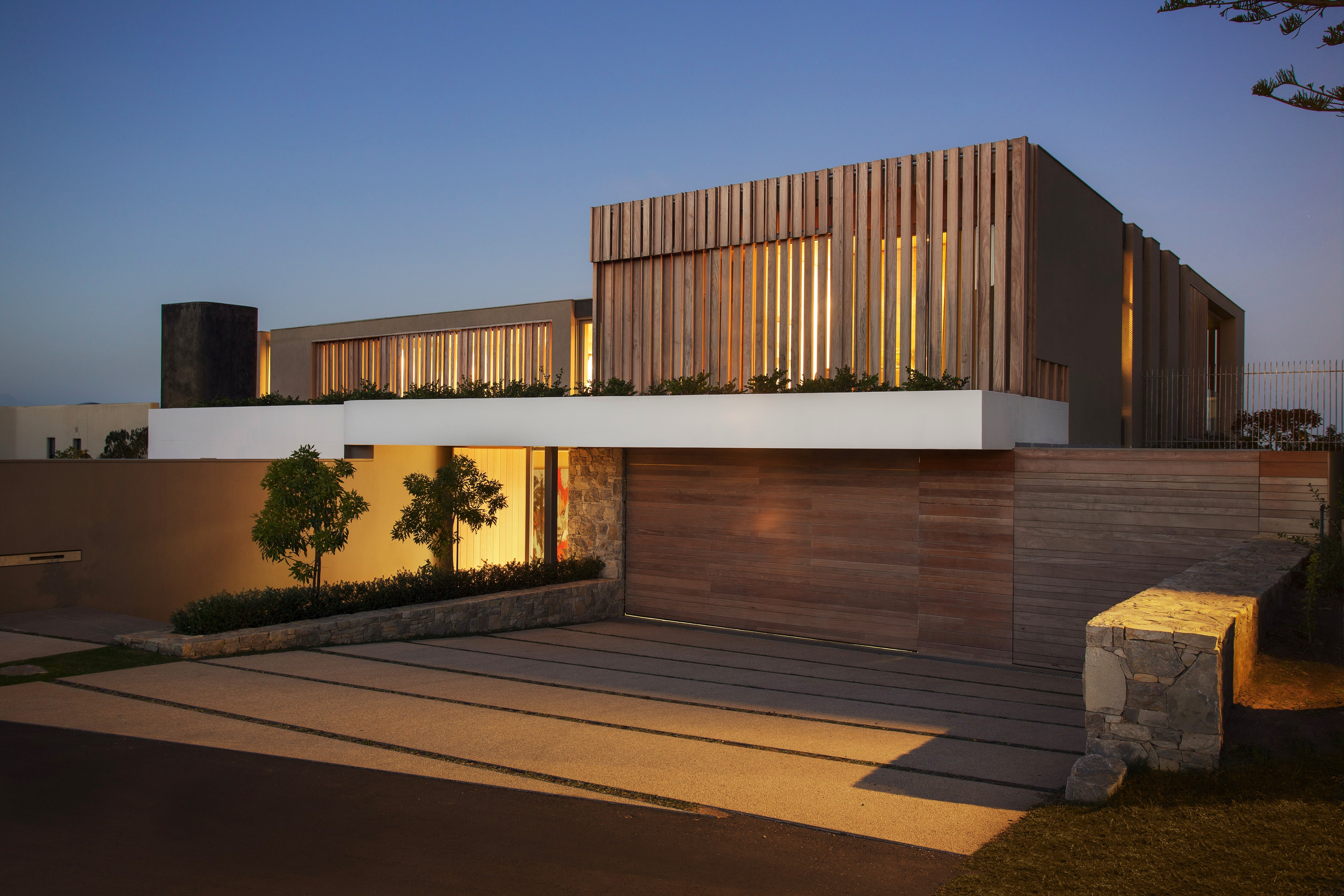 Современная вилла. Монолитный дом в современном стиле. Проекты домов кубической формы. Проекты домов в современном стиле. Вилла в футуристическом стиле.