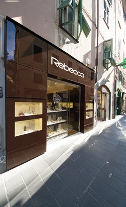 Rebecca Store - Genova