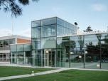 NEW COMMONS LIBRARY AND CAFETERIA – American School of Madrid