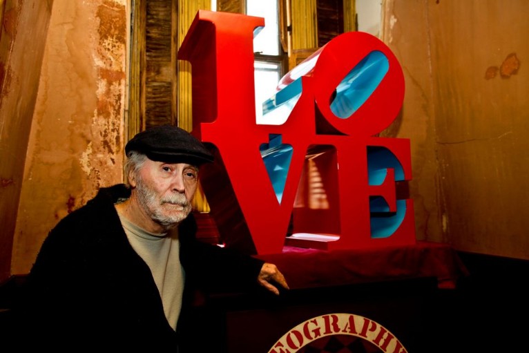 Pop Artist Robert Indiana known for ‘LOVE’ series Dies at 89